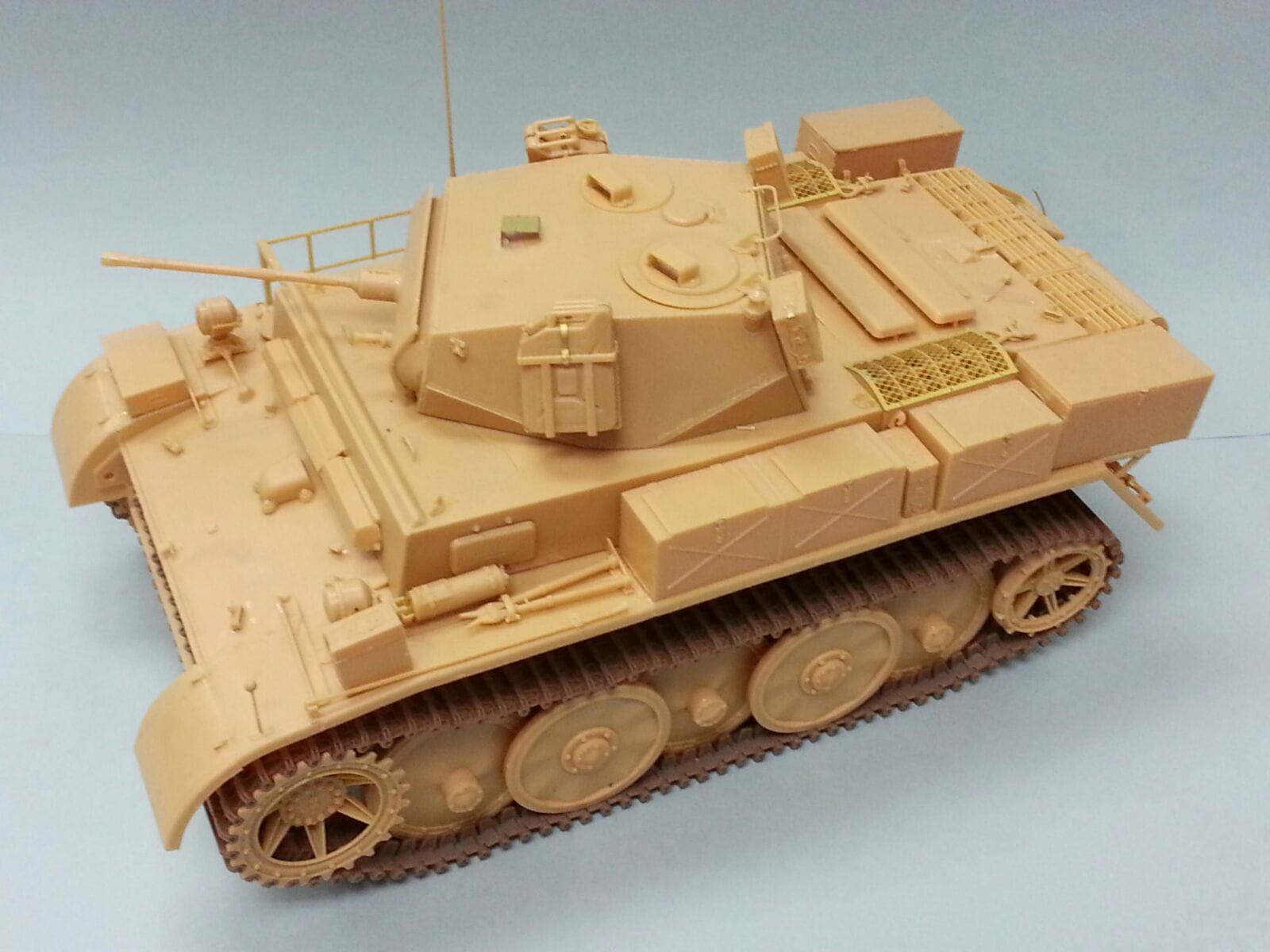 Более поздняя версия. PZ II Luchs. Classy Hobby 1/16. Танк PZ.Kpfw.II Ausf.l