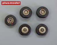 Resin wheels for plastic kit DC-6 or C-118 Liftmaster from Heller firm.